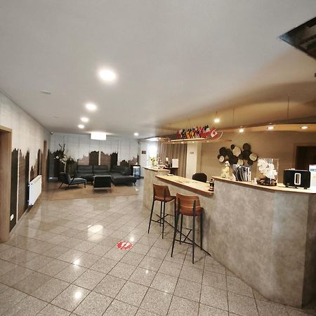 Penzion Solid Spa Mladá Boleslav Exteriér fotografie