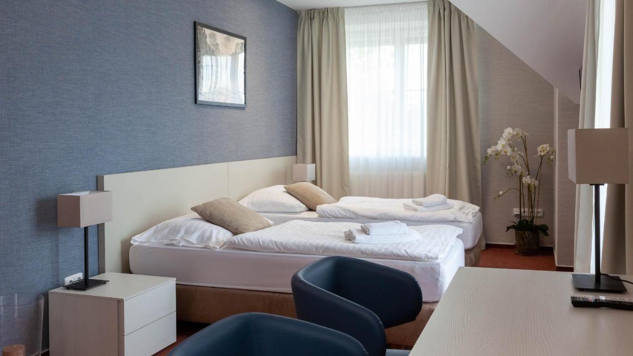 Penzion Solid Spa Mladá Boleslav Exteriér fotografie