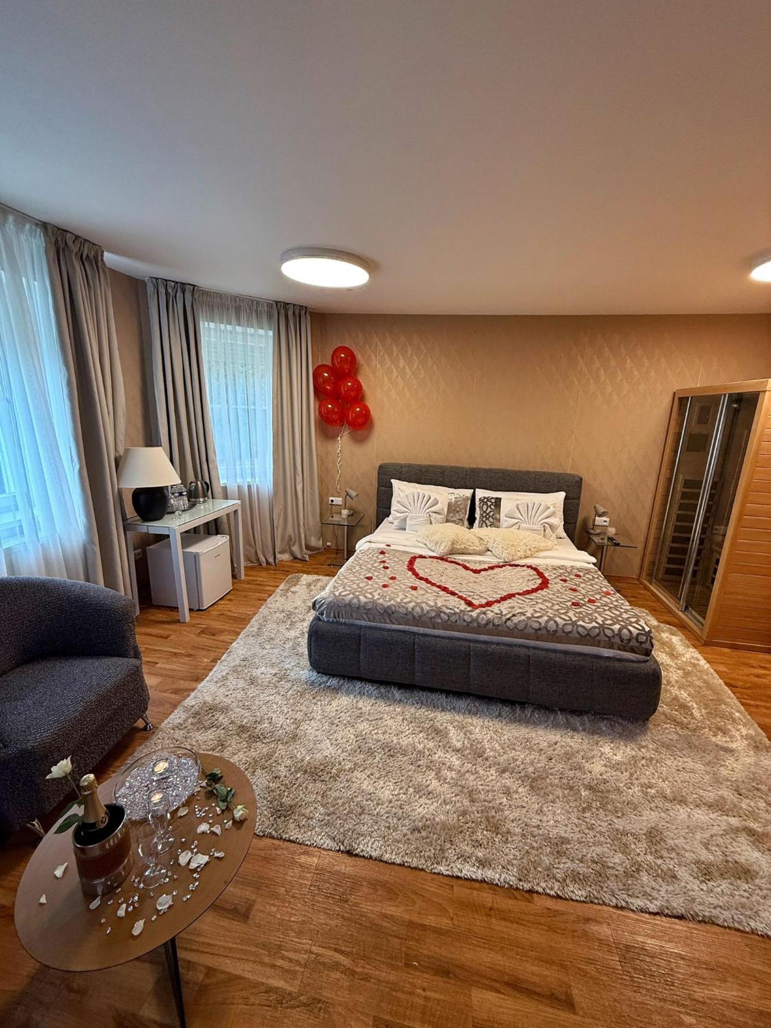Penzion Solid Spa Mladá Boleslav Exteriér fotografie